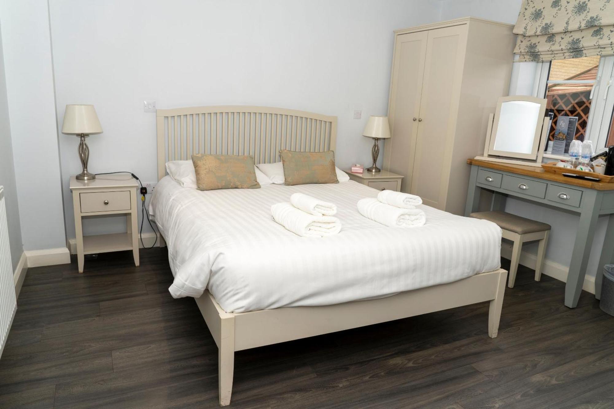 The Finch Hatton Arms Сліфорд Екстер'єр фото